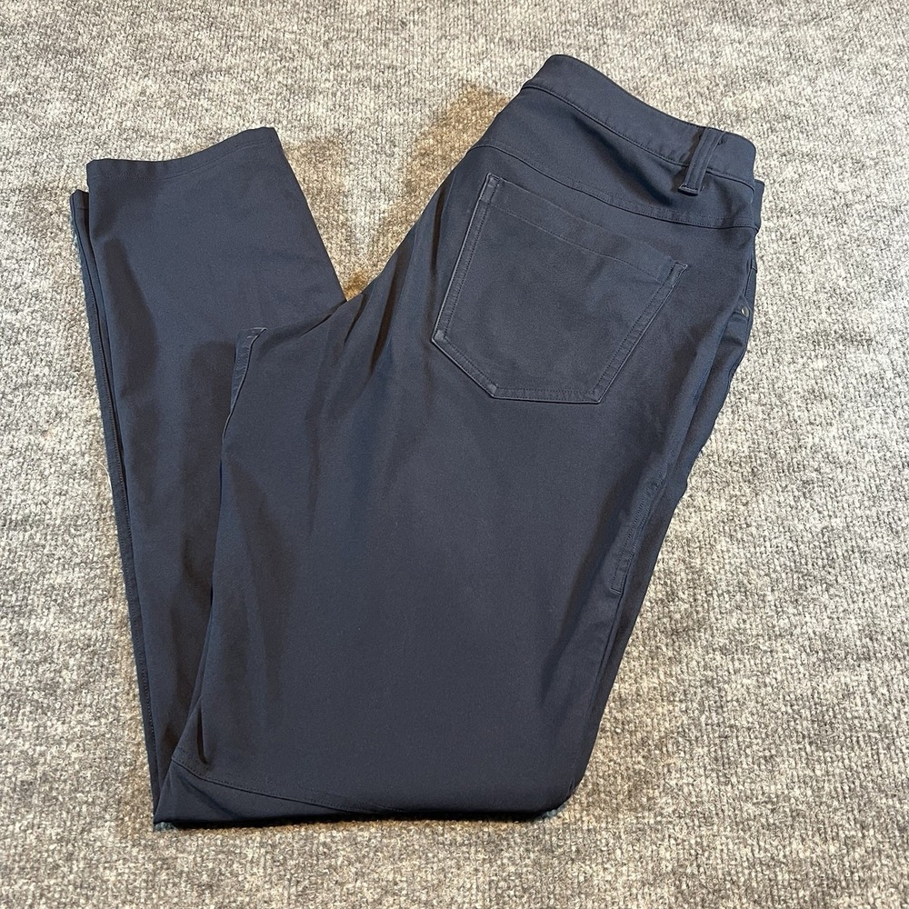 Lululemon Warpstreme ABC Pant Men‎ Size 31 Slim Fit Navy Golf Chino